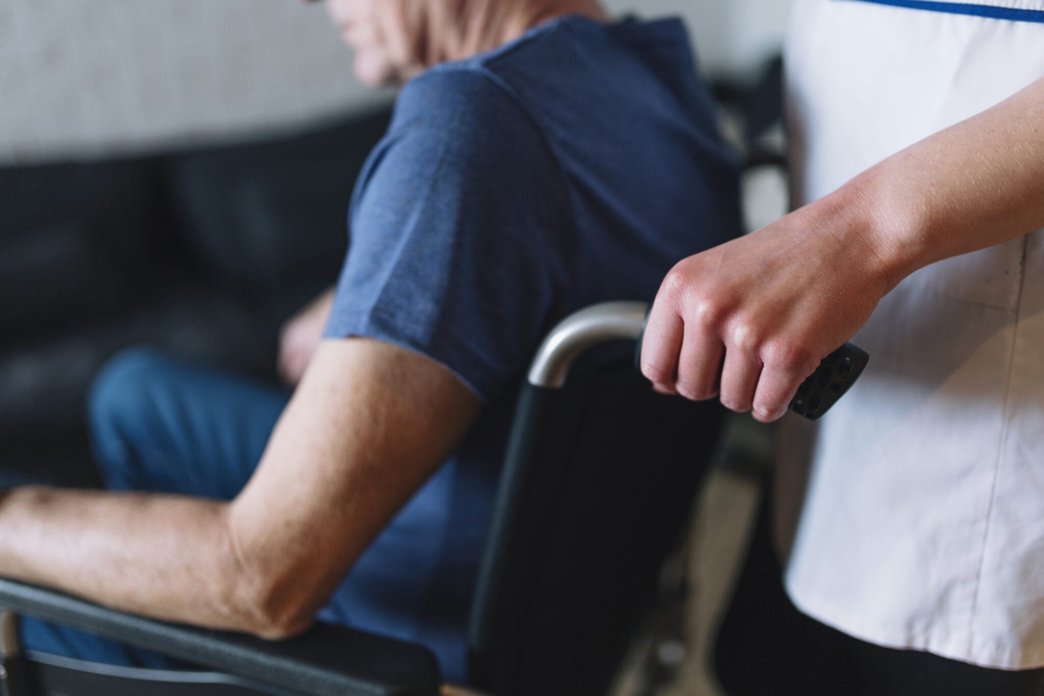 Fundación Bancaria Ibercaja y Fundación CAI colaboran en la compra de un vehículo adaptado