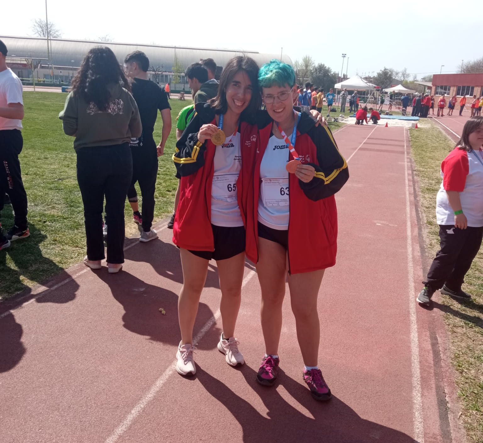 Dos deportistas de ATADI participan en los Juegos Special Olympics en Granollers