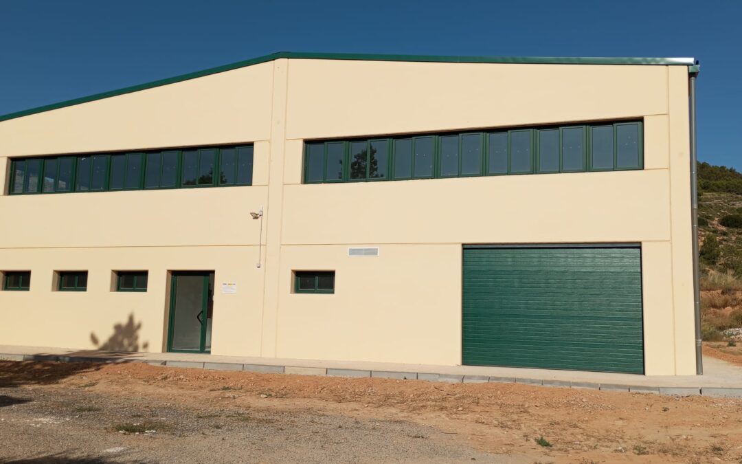 El Ayuntamiento de Alcorisa cede a ATADI una nave y un invernadero para crear empleo inclusivo