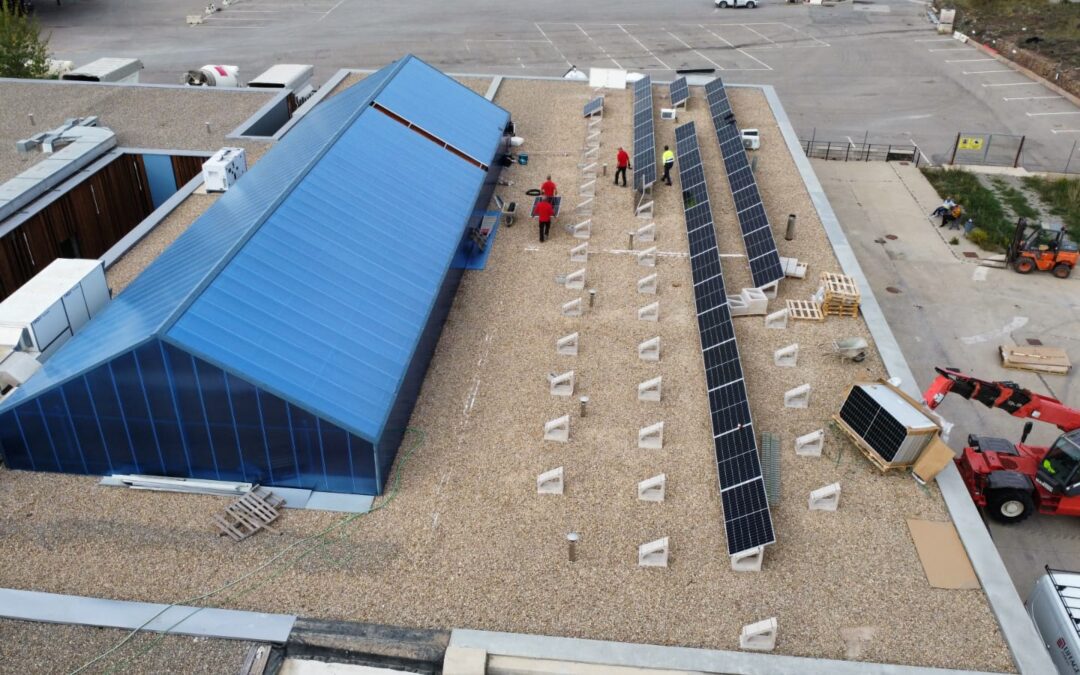 ATADI Mora de Rubielos instala placas fotovoltaicas con la colaboración de Fundación ONCE