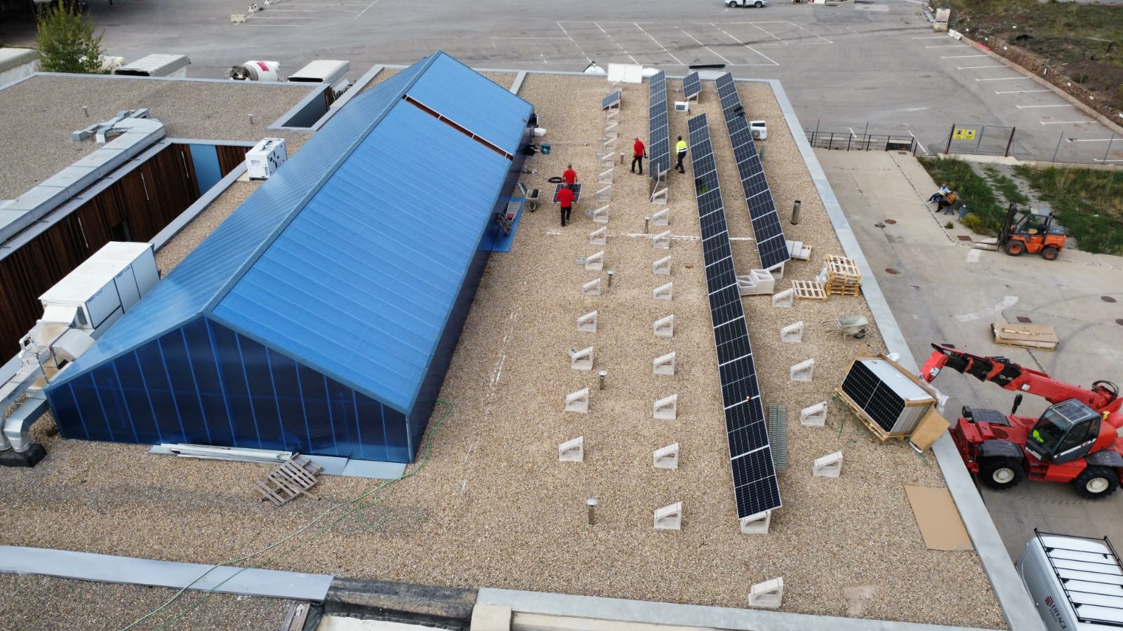 ATADI Mora de Rubielos instala placas fotovoltaicas con la colaboración de Fundación ONCE