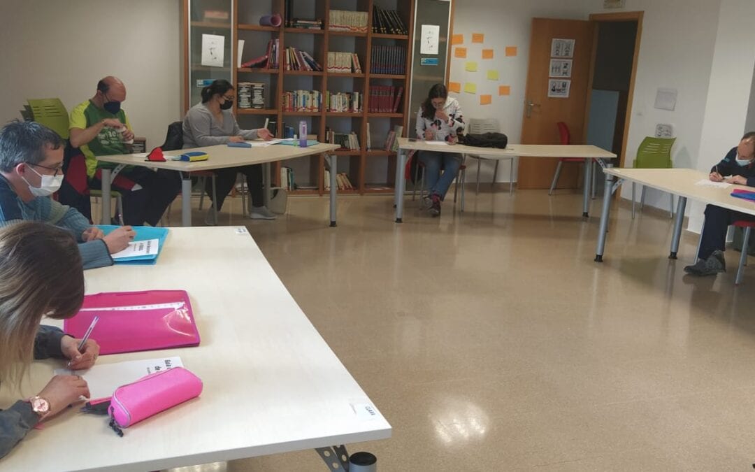 Alumnado de ATADI finaliza el curso más especial de Educación de Adultos