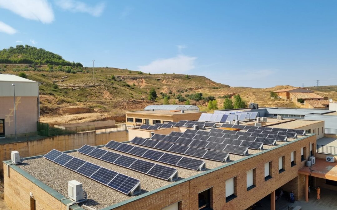 ATADI Alcorisa instala placas solares para ahorrar energía y aumentar su eficiencia