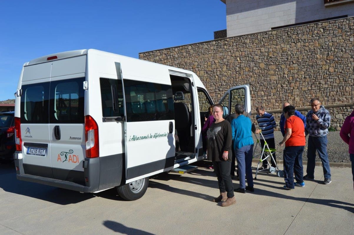 Las comarcas turolenses ayudan a financiar el transporte de ATADI