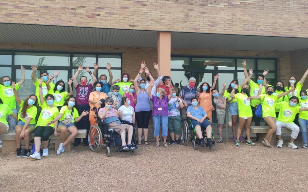 El campo internacional de voluntariado juvenil de ATADI vuelve tras el parón por la Covid-19